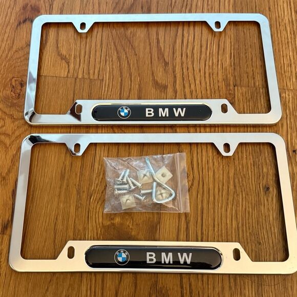 BMW License Plate Frame In Silver Set of 2 NWT - Picture 1 of 6